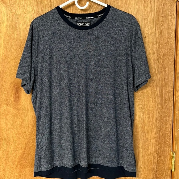 Calvin Klein Shirt - Picture 1 of 3